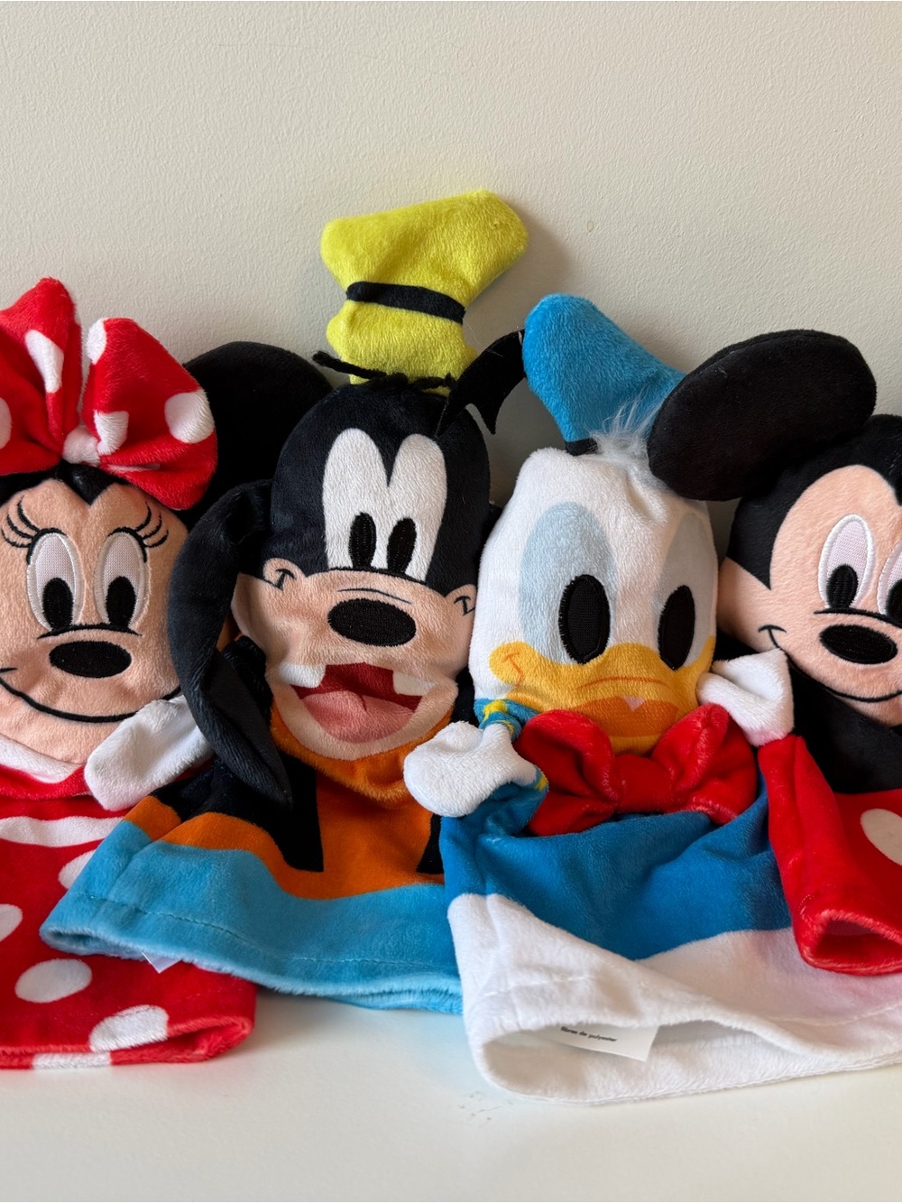 Melissa & Doug Disney Mickey Mouse & Friends Soft & Cuddly Hand Puppets Set of 4